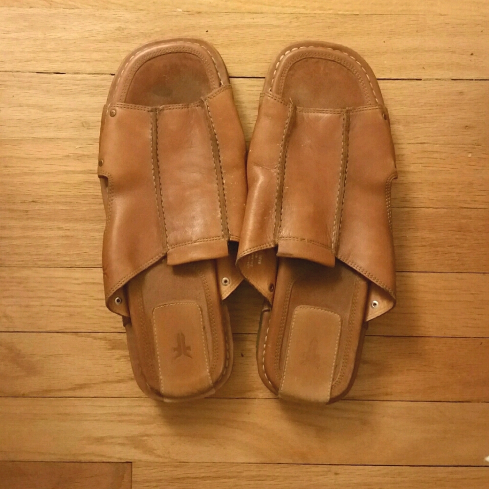 Leather Sandals 11